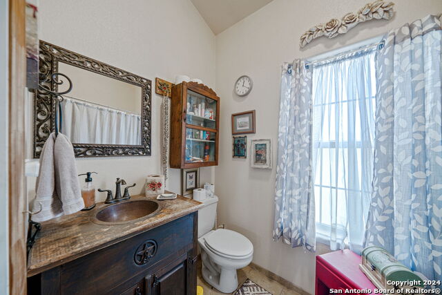 7307 New Sulphur Springs Rd Property Photo 24