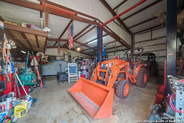 7307 New Sulphur Springs Rd Property Photo 33