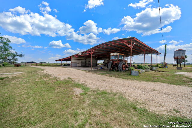 7307 New Sulphur Springs Rd Property Photo 35