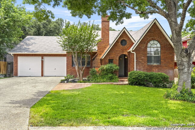 7527 Rainlilly Cove Property Photo 1
