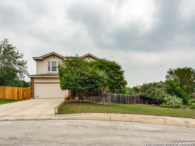2907 Encino Woods Property Photo 1