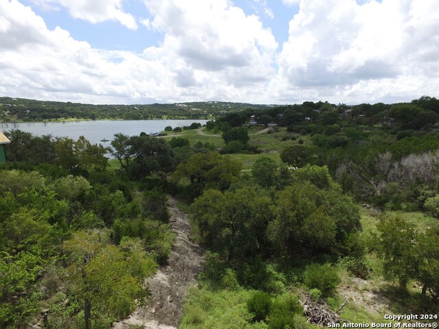 1516 Ensenada Dr Property Photo 4