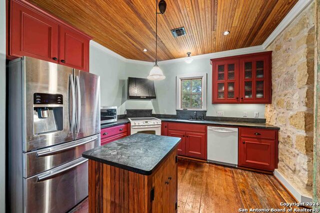 5248 Lower Crabapple Property Photo 19