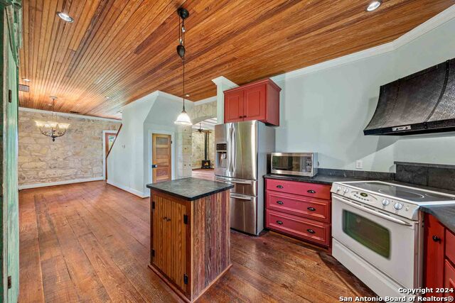 5248 Lower Crabapple Property Photo 20