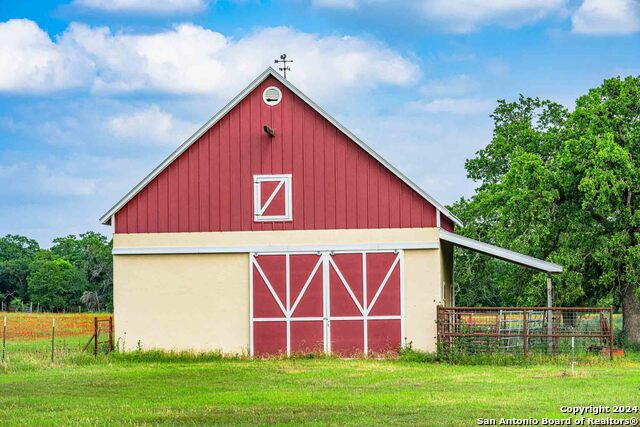 5248 Lower Crabapple Property Photo 34