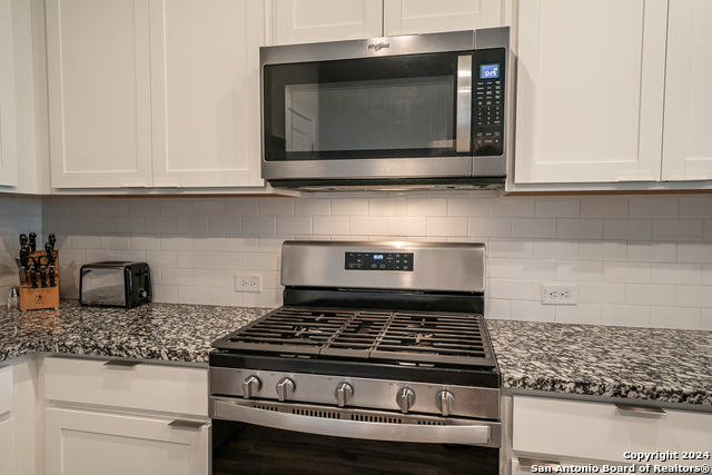 5001 Drovers Path Property Photo 12