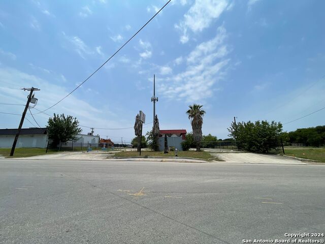 4607 Castle Cross Property Photo 21
