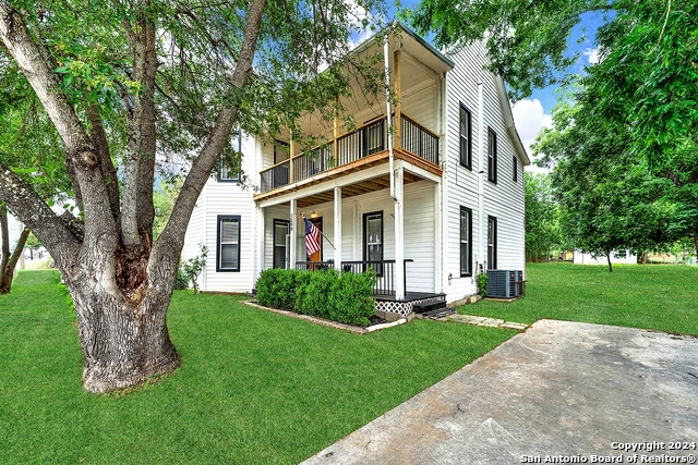 1209 C Street Property Photo 1