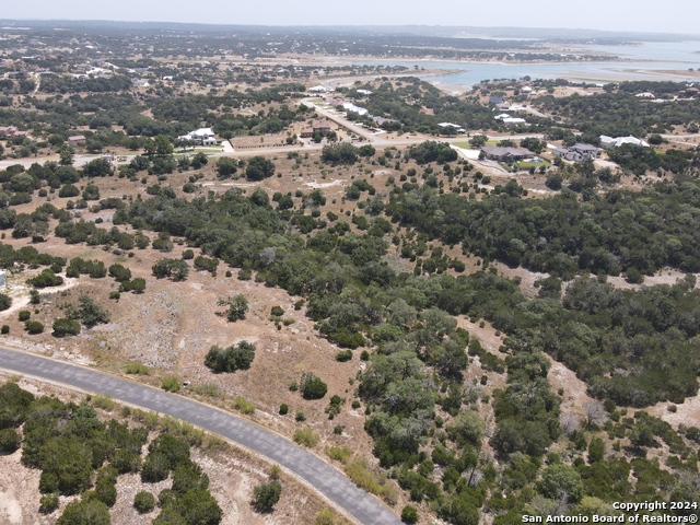 1235 Rio Central Property Photo 10