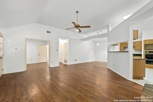 7542 Tantara Ct Property Photo 13