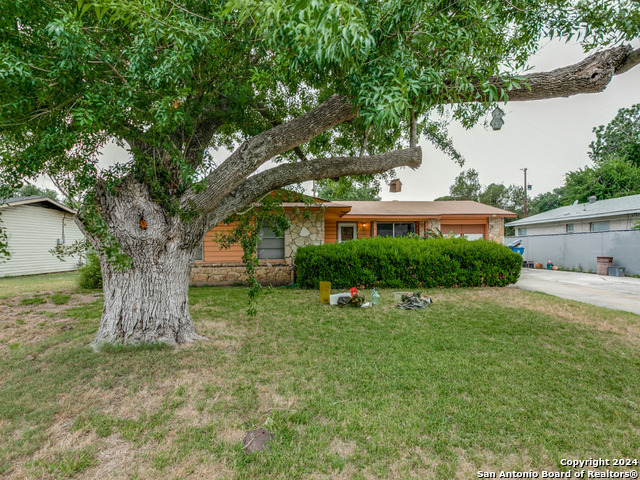 3619 Kirby Dr Property Photo 1