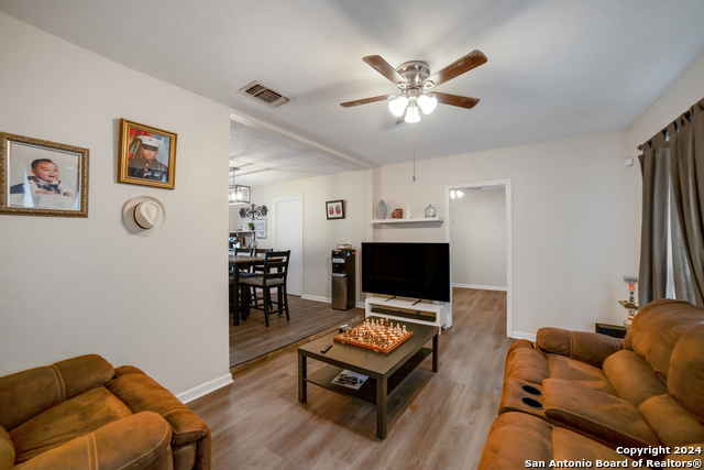 5314 Borchers Dr Property Photo 4