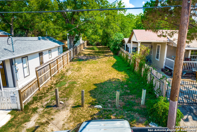 216 Sherman Property Photo