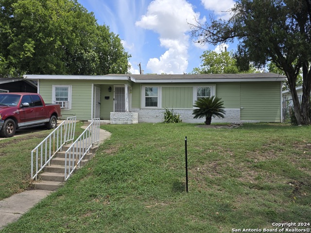 411 Kathy Dr Property Photo 1