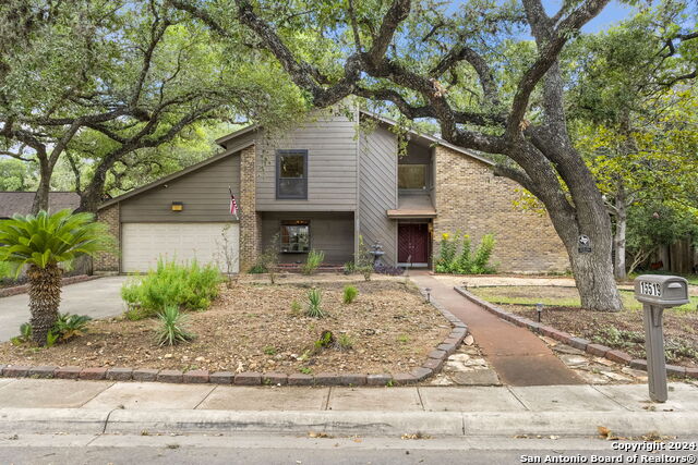 15519 Long Creek St Property Photo 1