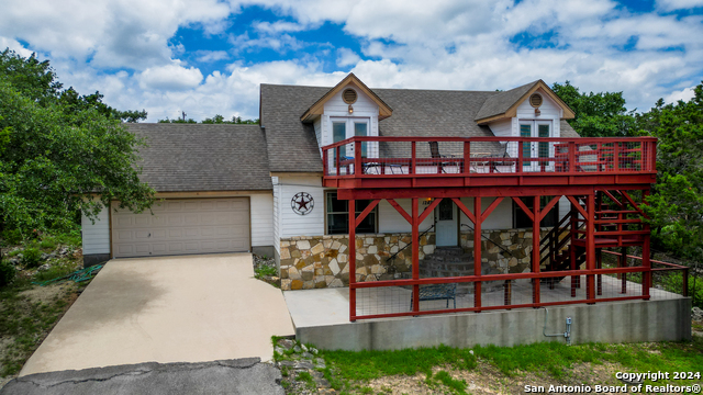 1249 E Springwater Property Photo 1