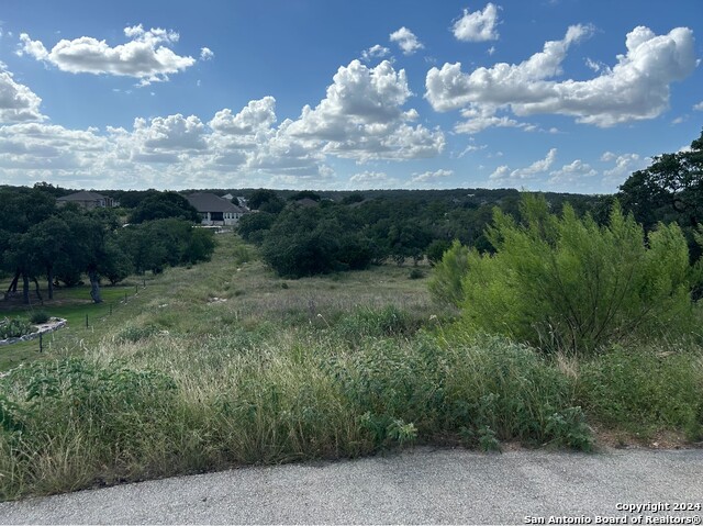 1728 Chardonnay Property Photo 2