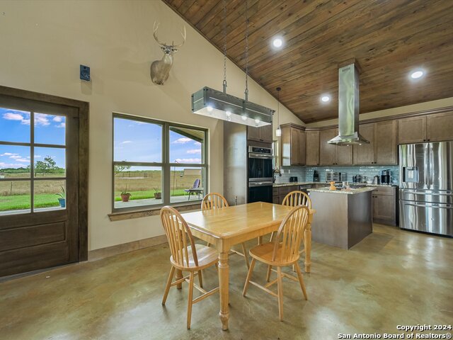 14325 Fm 619 Property Photo 8