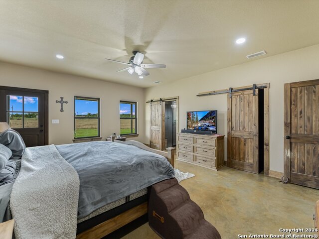 14325 Fm 619 Property Photo 32