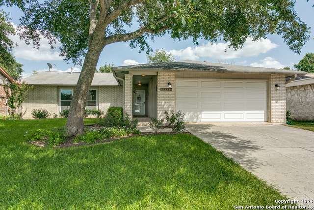 14130 Queensway Property Photo 1