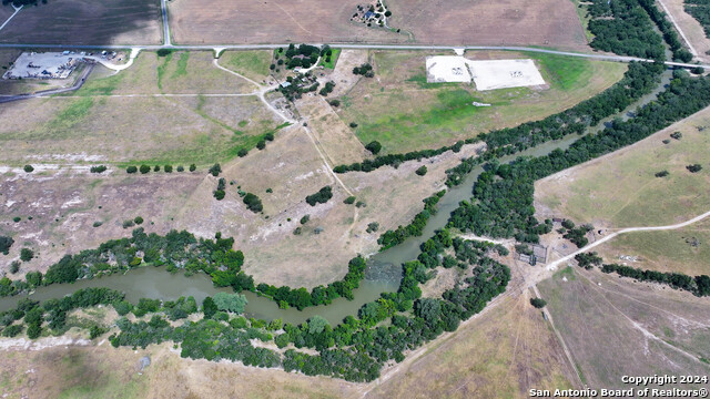 4279 Fm 791 Property Photo 4