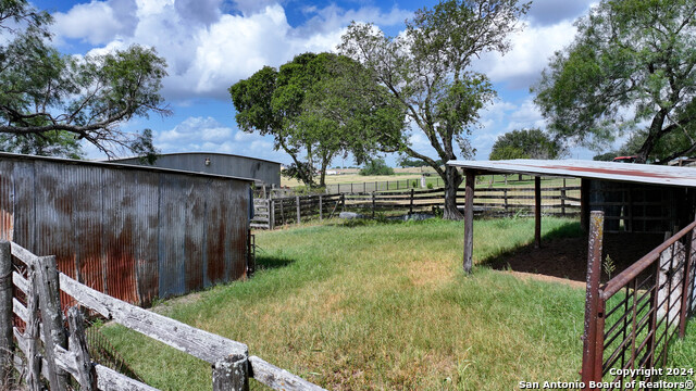 4279 Fm 791 Property Photo 38