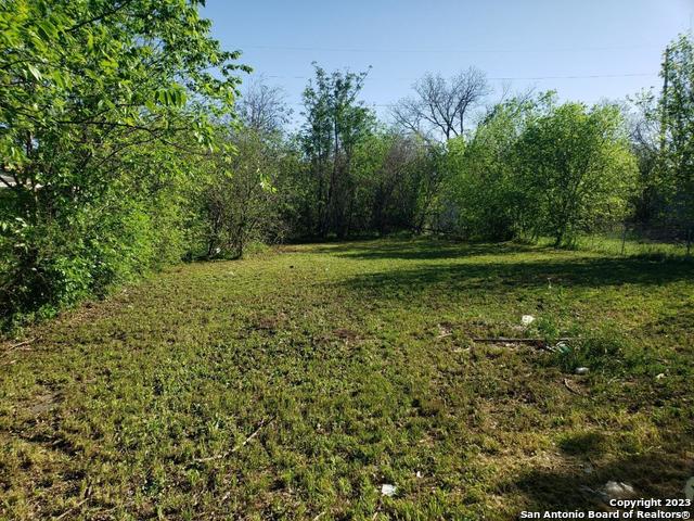 1710 Hays St Property Photo 1