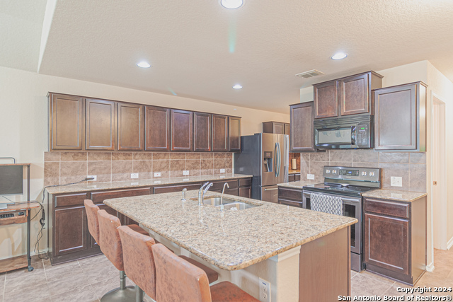 11668 Hidden Terrace Property Photo 8