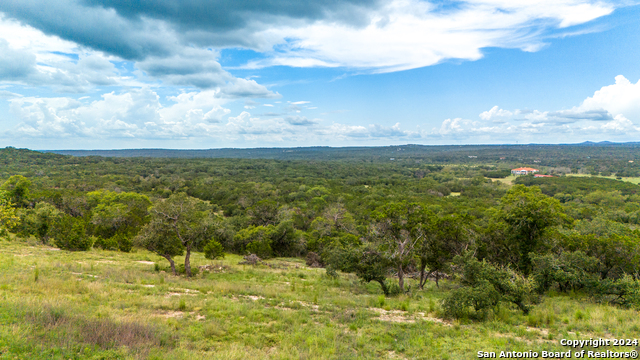 Undefined Property Photo 20