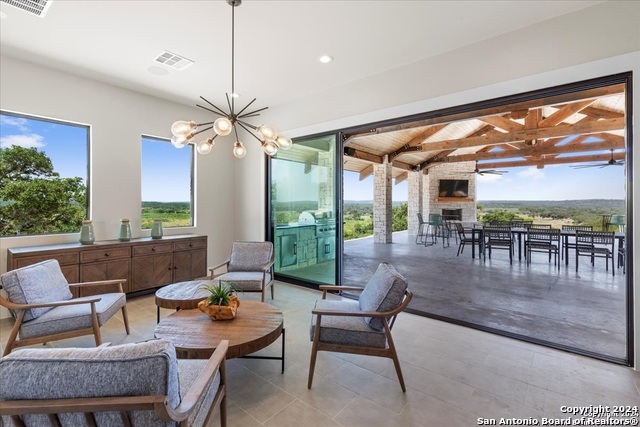 Undefined Property Photo 33