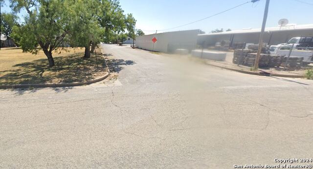 1400 S Concho Property Photo 7