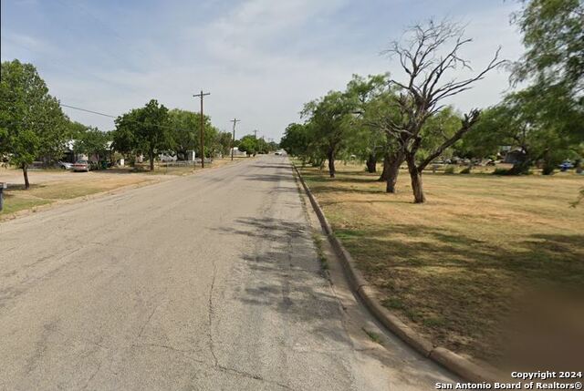 1400 S Concho Property Photo 8