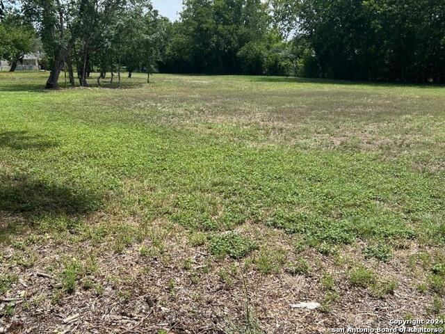 1358 S E Pyron Ave Property Photo 2