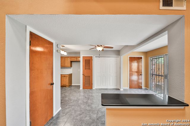 5331 Callaghan Rd Property Photo 9