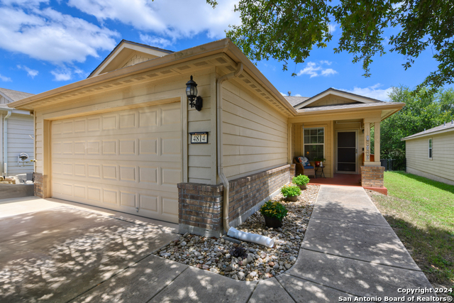 4814 SANDHILL CRANE Property Photo 1