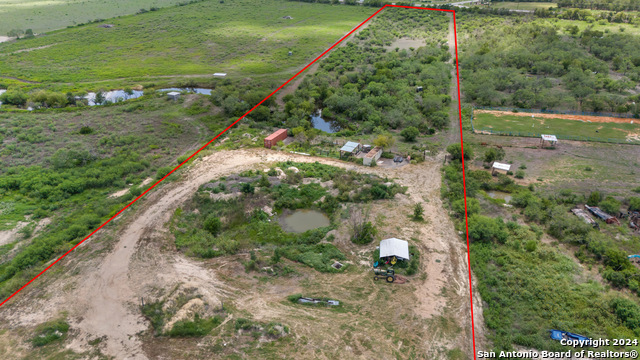 802 Country Lane Property Photo 19
