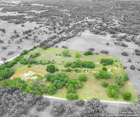 141 Ammann Road Property Photo 6
