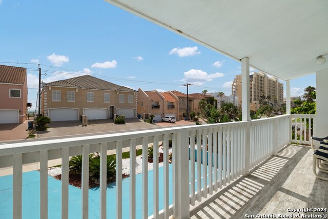 5805 Gulf Blvd Property Photo 16