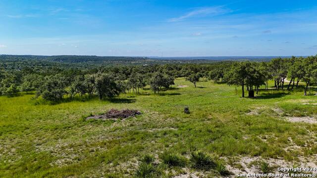 1215 Montell Rd Property Photo 7