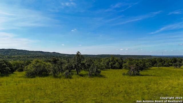 1215 Montell Rd Property Photo 19