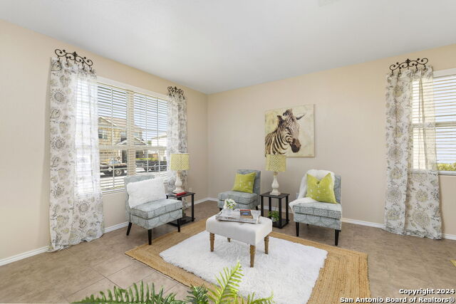10413 Macarthur Way Property Photo 6