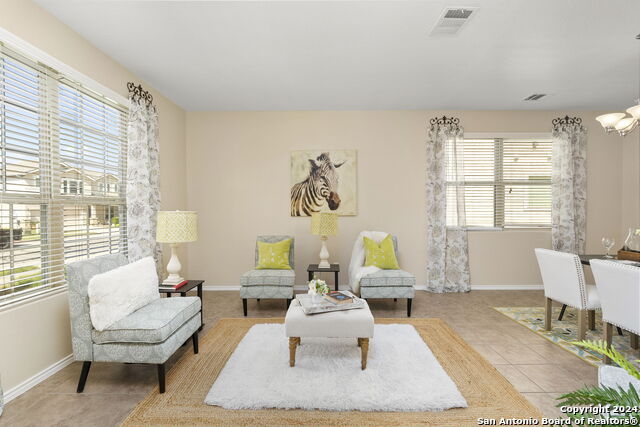 10413 Macarthur Way Property Photo 7