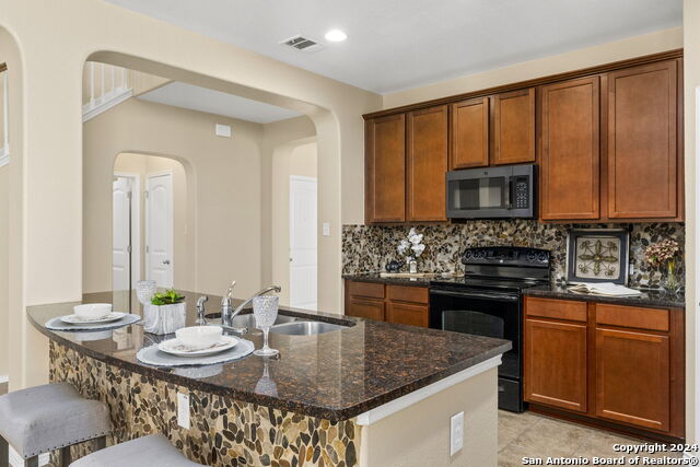 10413 Macarthur Way Property Photo 18