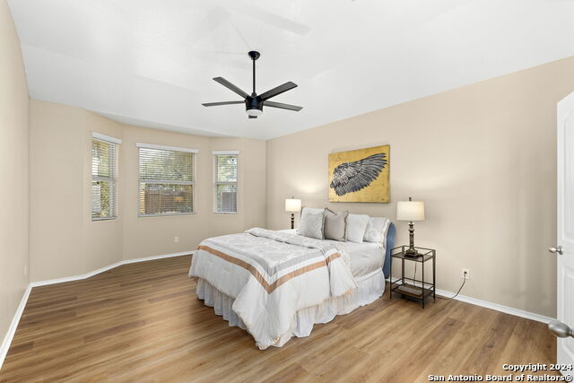 10413 Macarthur Way Property Photo 24