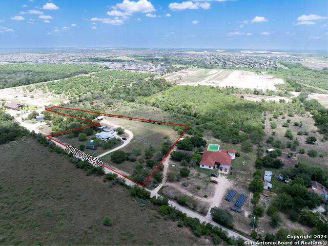 558 Wiedner Rd Property Photo 1