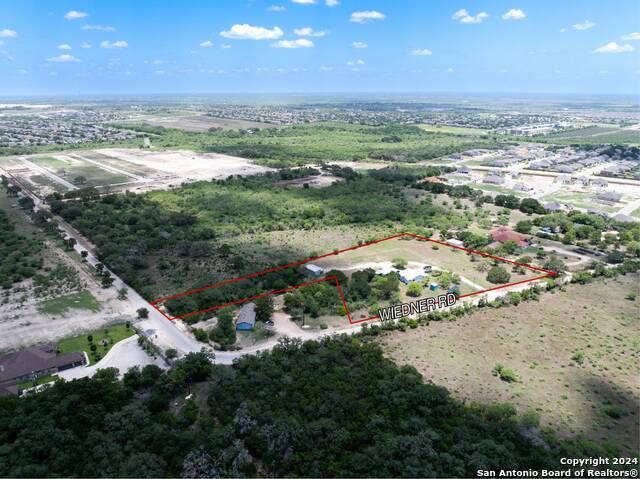 558 Wiedner Rd Property Photo 2