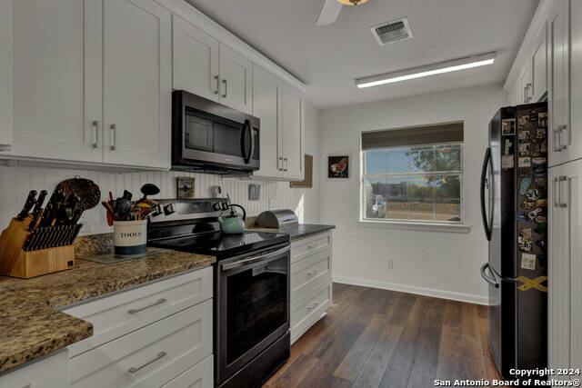 558 Wiedner Rd Property Photo 16