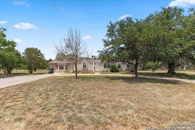 10653 S Foster Road Property Photo 1