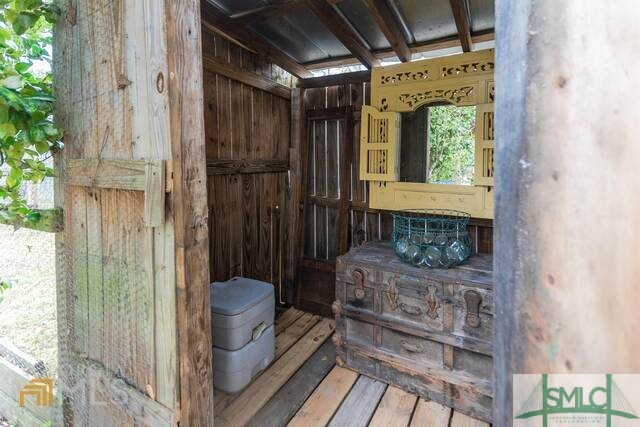 610 W Liberty Street Property Photo 43