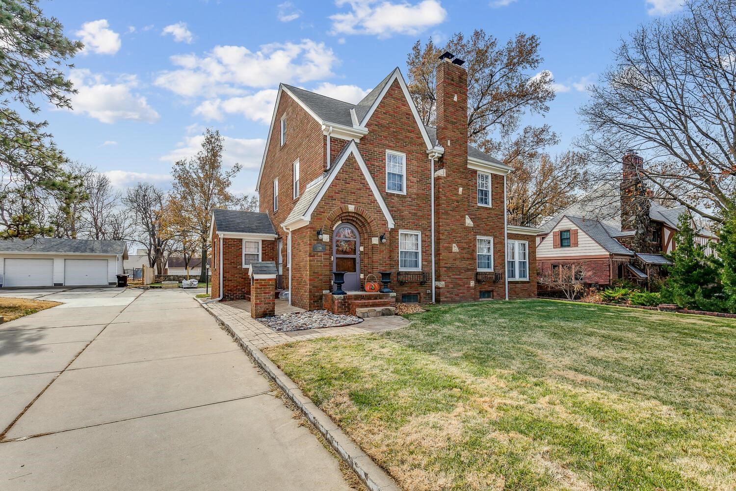 1006 E Euclid St. Property Photo